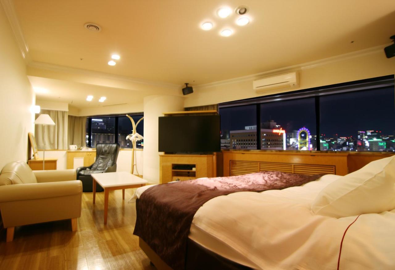 Hotel Alps (Adults Only) Osaka Eksteriør billede